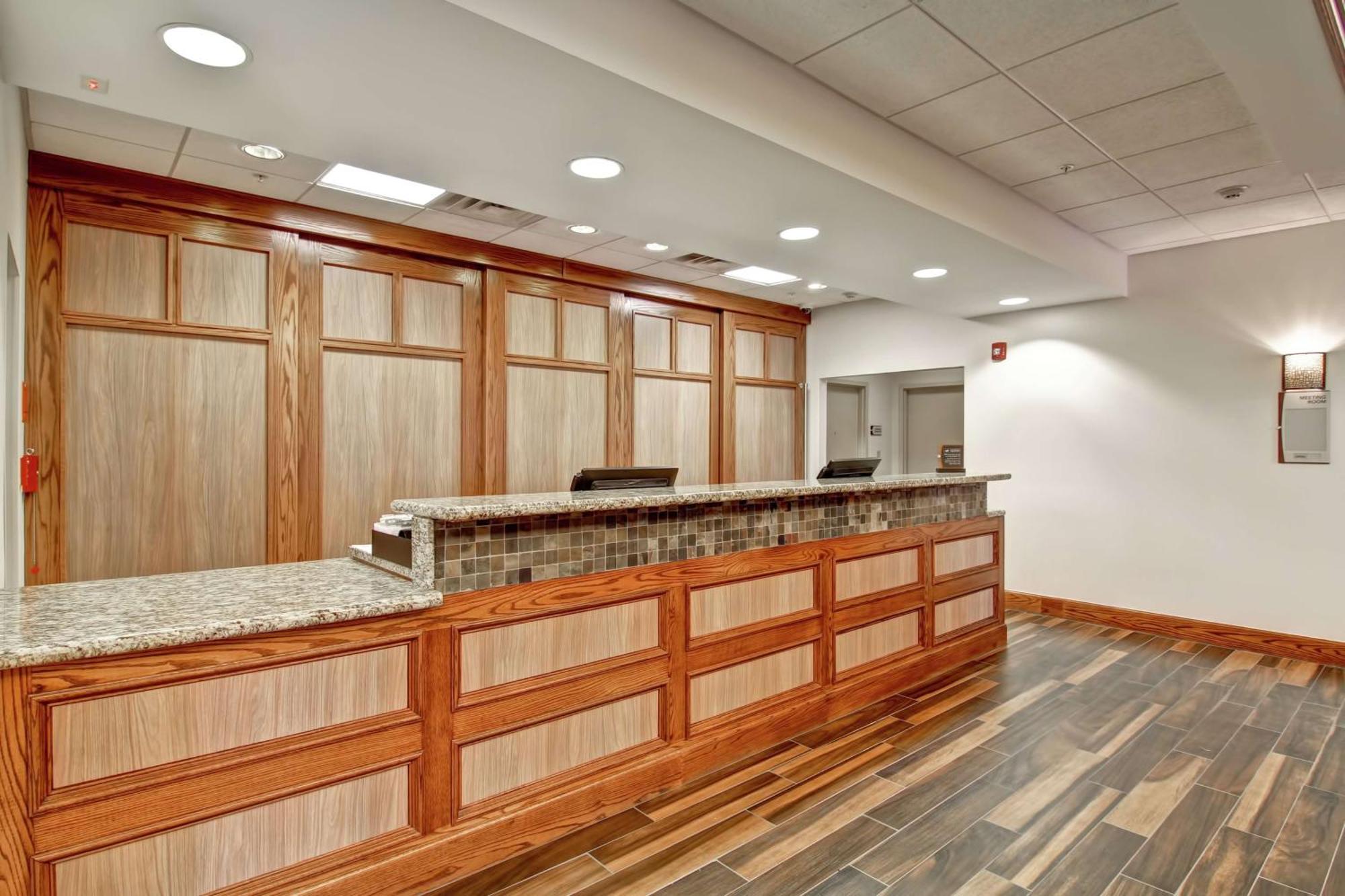 Homewood By Hilton City-west