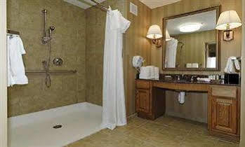 Homewood By Hilton City-west Hotel
