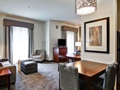 Homewood By Hilton City-west Hotel